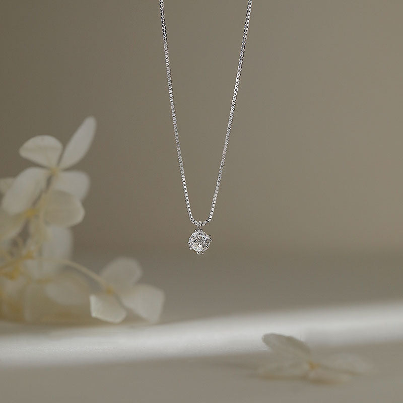 Sterling Silver Classic Moissanite Solitaire 6mm Pendant Necklace