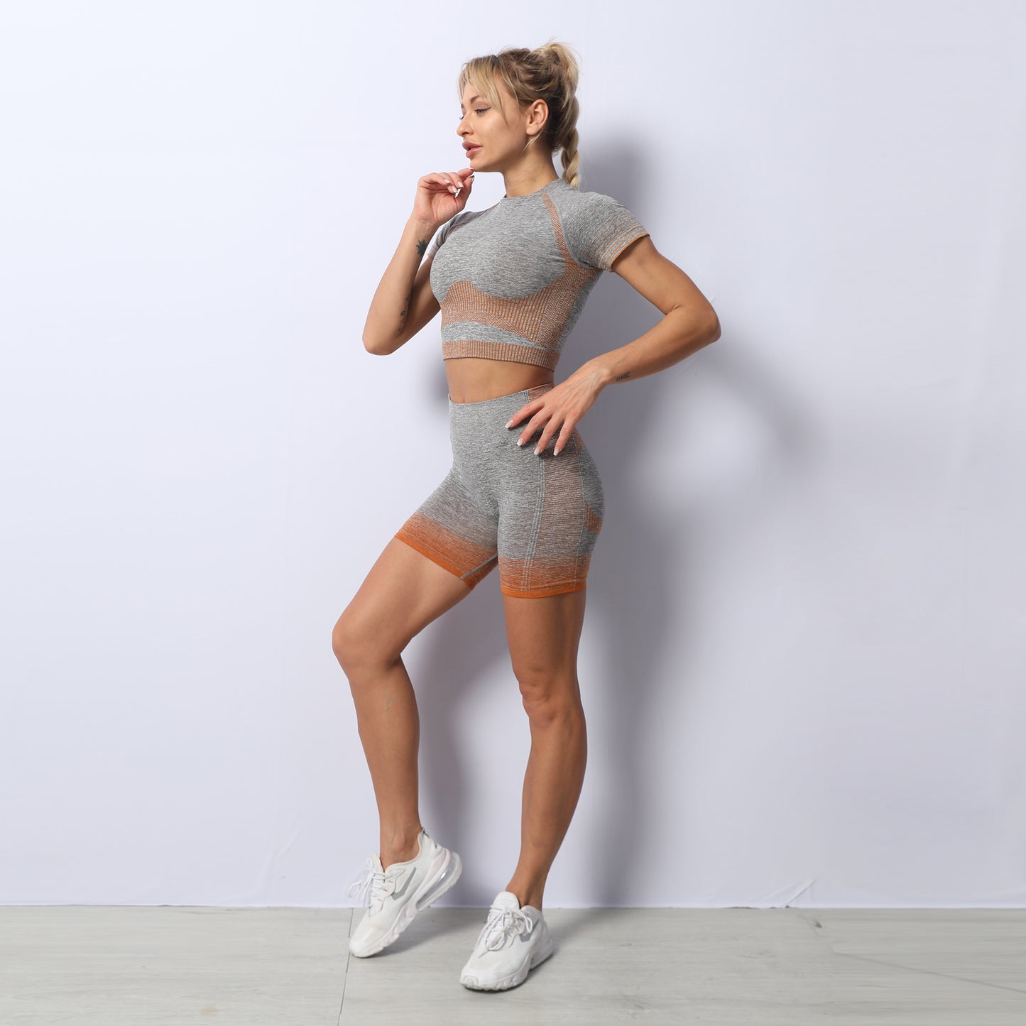 Seamless High Quality Stretchy Yoga Activewear Gym Top & Short Legging Suit 2 Pcs Set -Orange and Grey