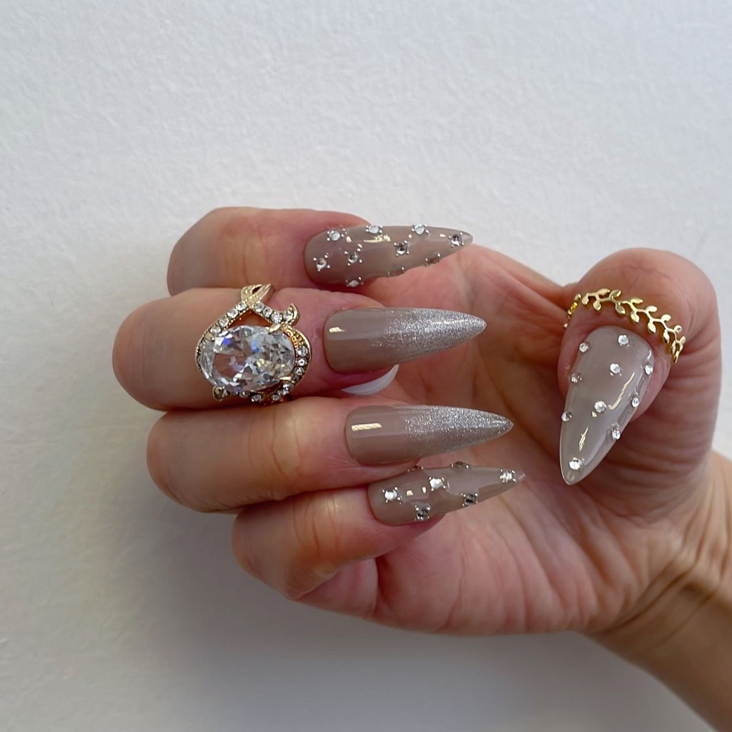 Diamond Fizz Long Stilleto Handmade Press on Nails