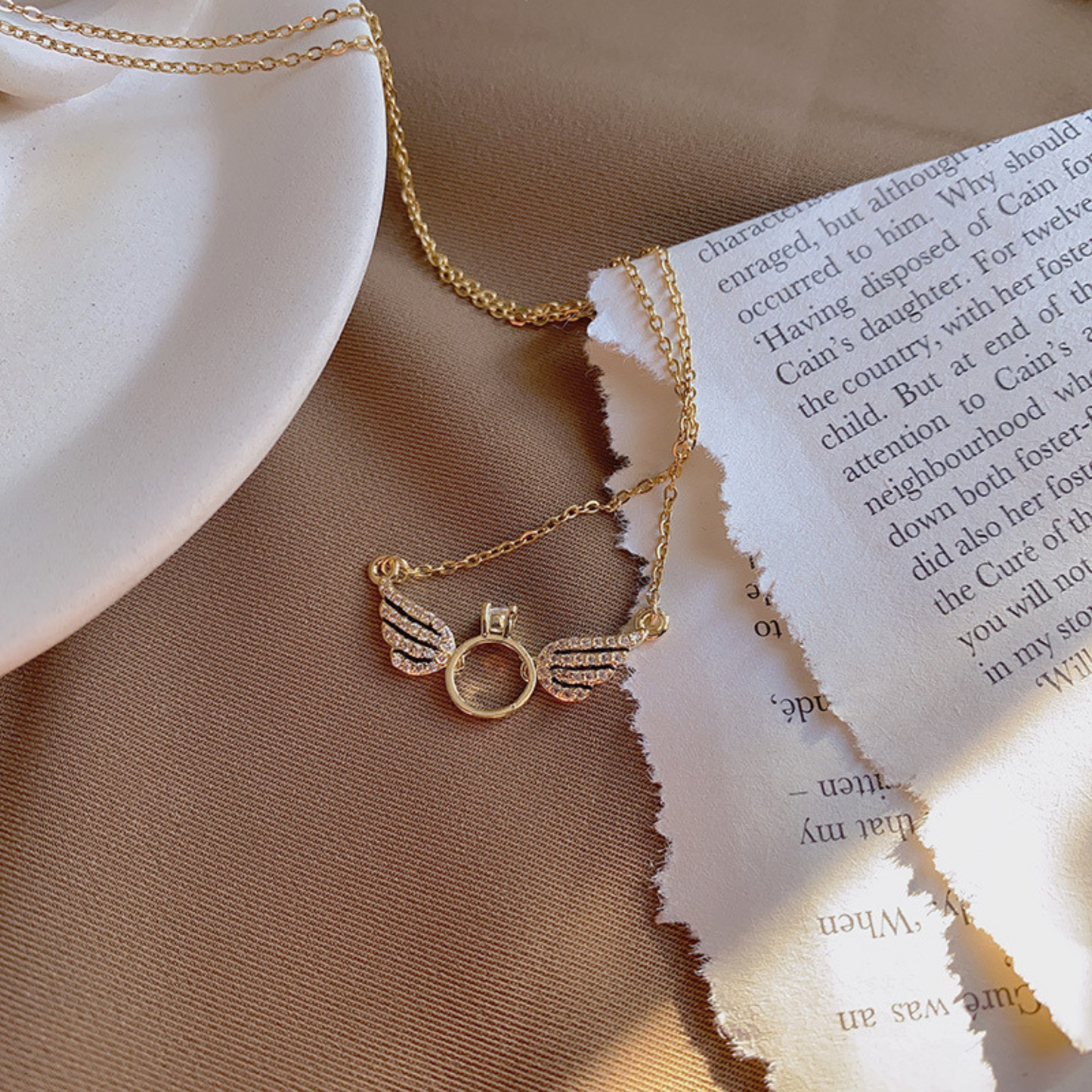 Women Crystal Angel Wings Luxury Pendant Necklace