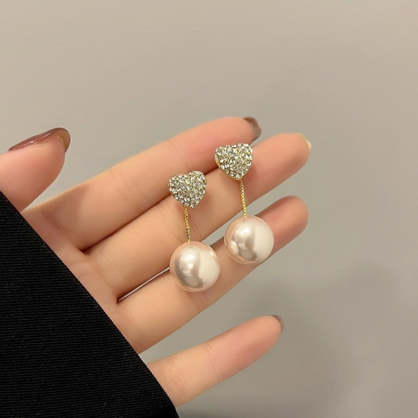 Beautiful Faux Peal Earrings with Crystal Heart