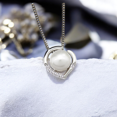 Pearl Heart Crystal Silver Tone Pendant Necklace