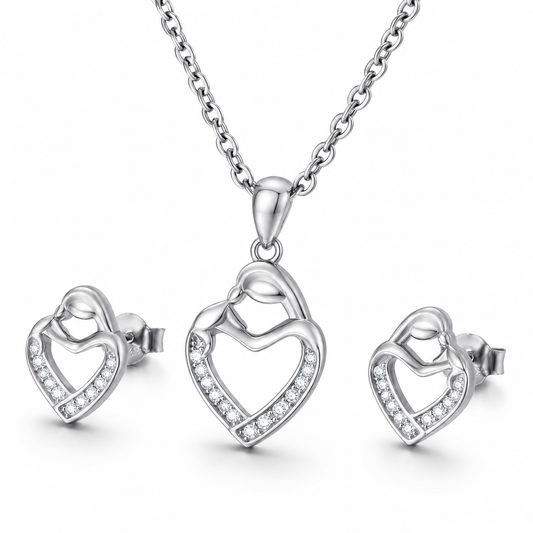Women Love Heart Crystal Pendant Necklace and Stud Earrings Set