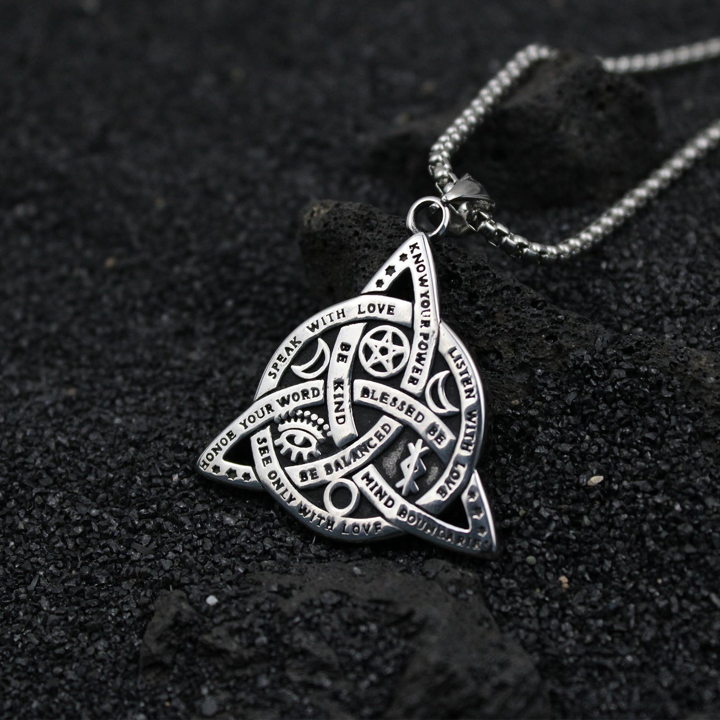 Father’s Day Gifts Men’s Triple Triquetra Celtic Trinity Knot Stainless Steel Pendant Necklace