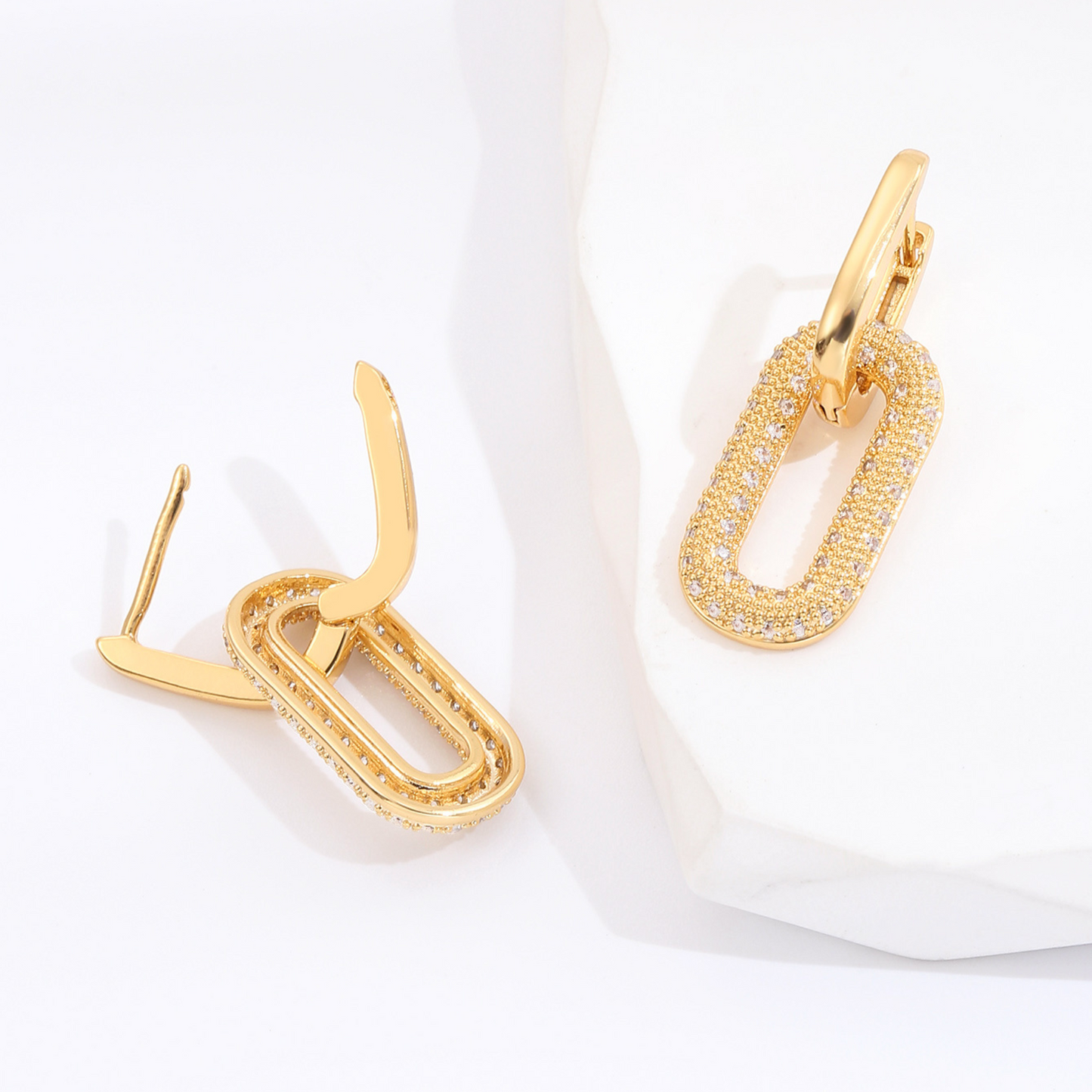 Sparkly Crystal Interlocking Chain Hoop Drop Earrings in Gold Tone