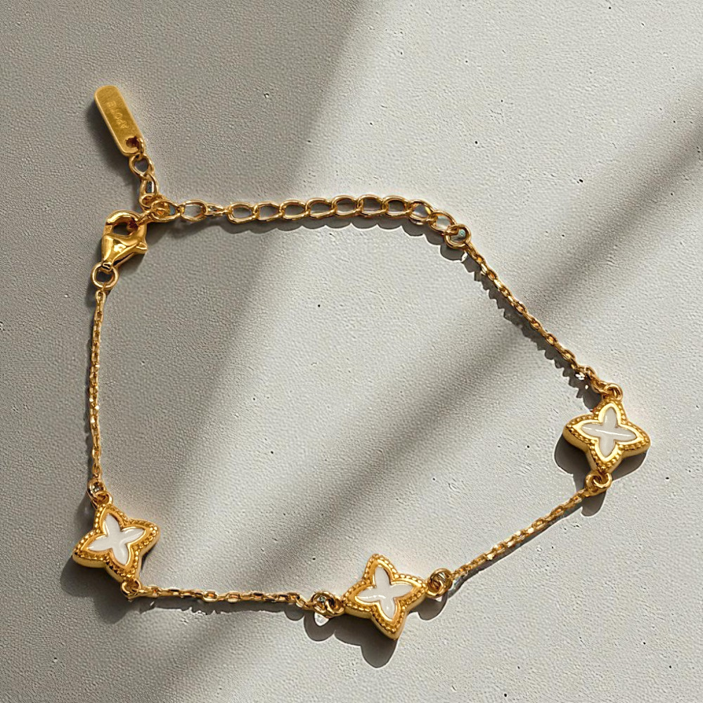 S925 Sterling Silver Golden Clover Charm Bracelet