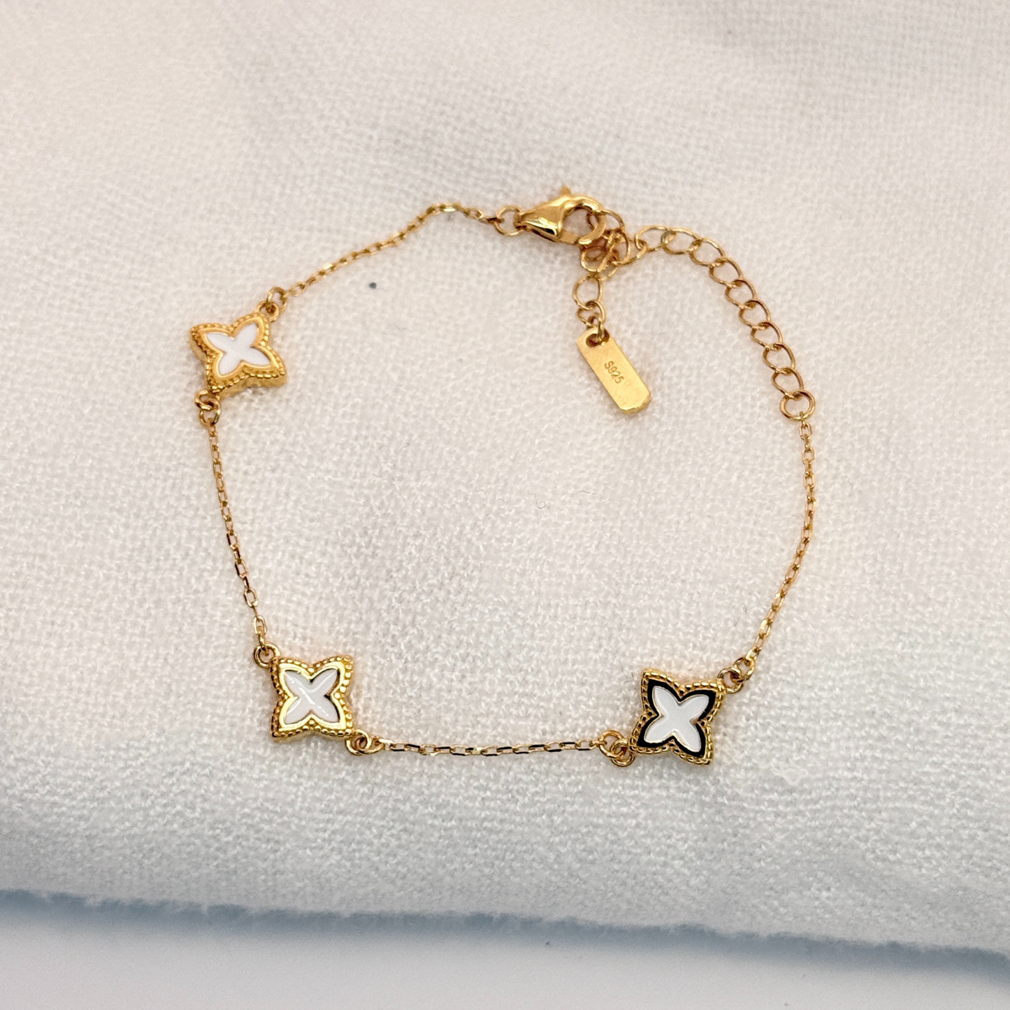 S925 Sterling Silver Golden Clover Charm Bracelet