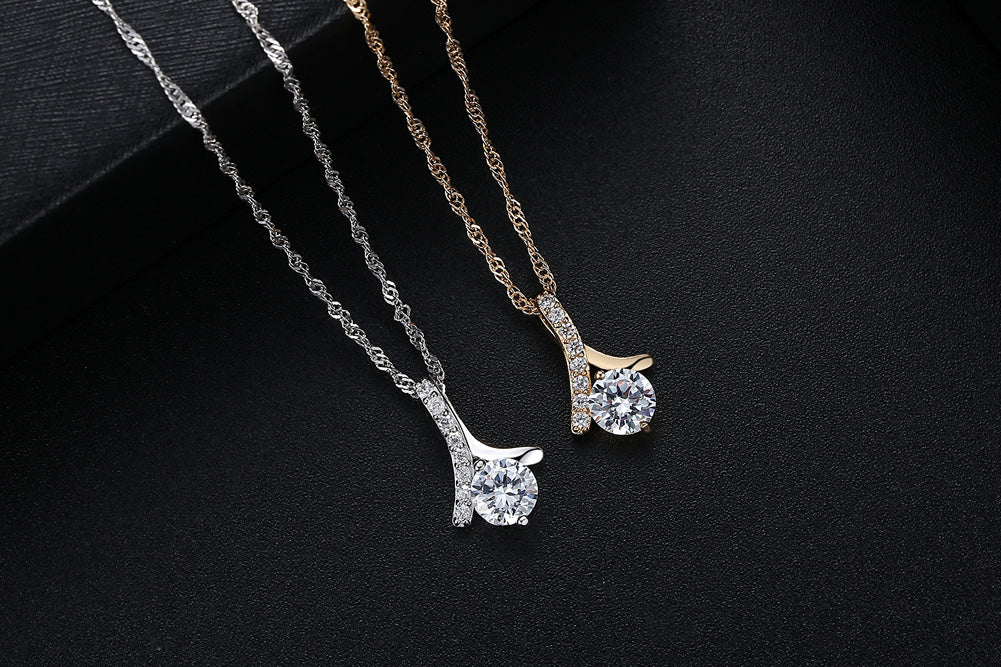 Solitaire Zircon Crystal Pendant Necklace and Stud Earrings Set