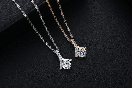Solitaire Zircon Crystal Pendant Necklace and Stud Earrings Set